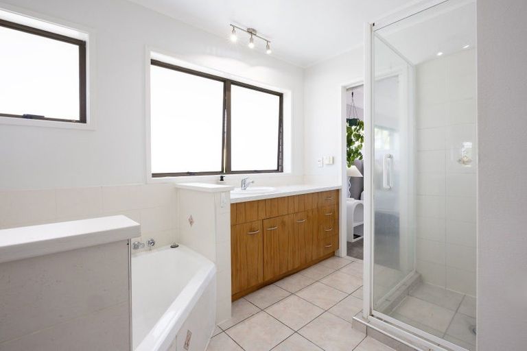 Photo of property in 219 Royal Road, Massey, Auckland, 0614