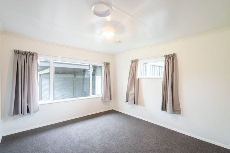 Photo of property in 45 Ada Street, Hokowhitu, Palmerston North, 4410