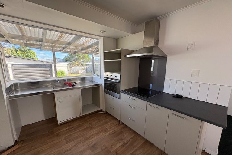 Photo of property in 39 Liverpool Crescent, Flaxmere, Hastings, 4120