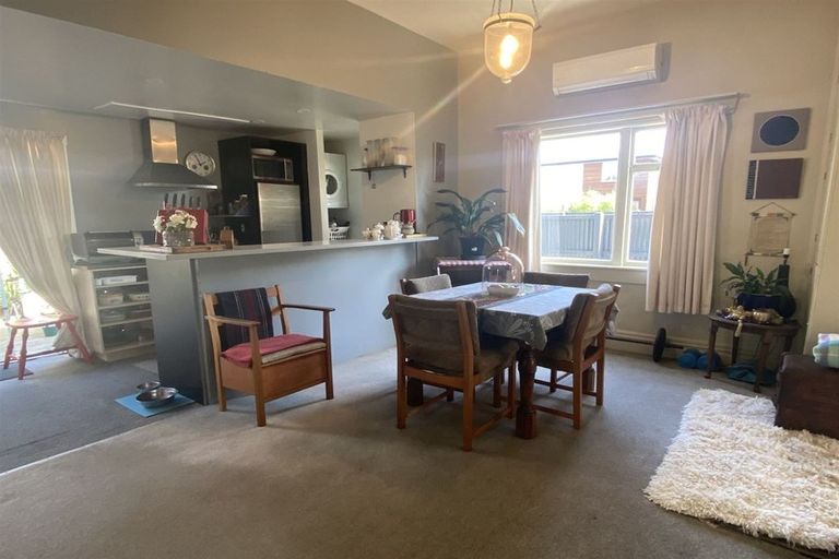 Photo of property in 2 Edward Avenue, Edgeware, Christchurch, 8013