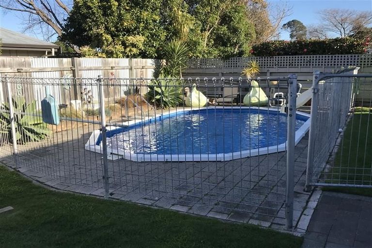 Photo of property in 27 Moorhouse Street, Taradale, Napier, 4112