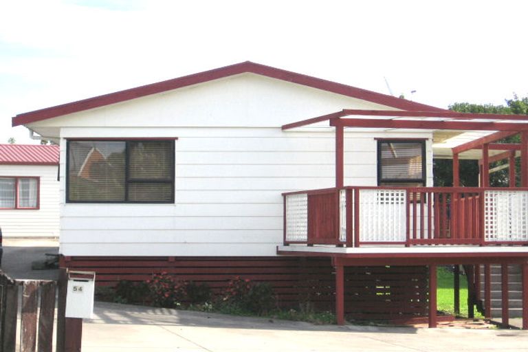 Photo of property in 54 Hinerau Street, Henderson, Auckland, 0612