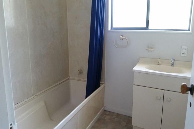 Photo of property in 36 Laughton Street, Taupo, 3330
