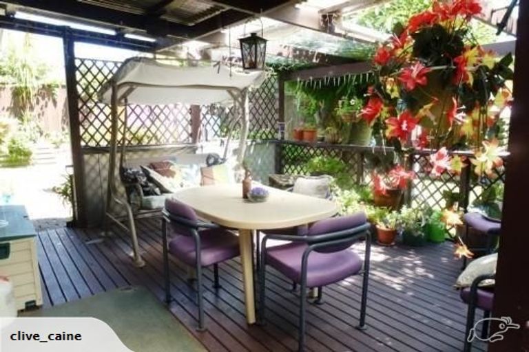 Photo of property in 6 Nettlingham Place, Te Puke, 3119