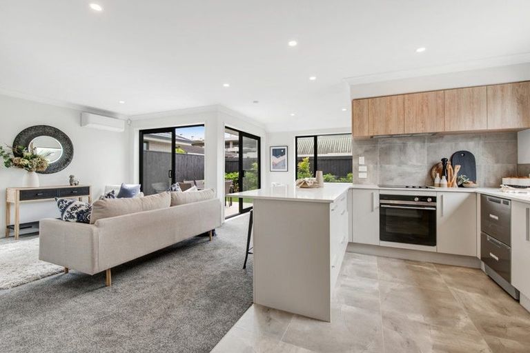 Photo of property in 33a Forest Glen, Orewa, 0931