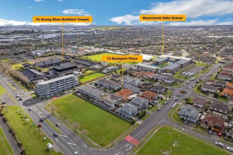 Photo of property in 13 Bushpark Place, Flat Bush, Auckland, 2016