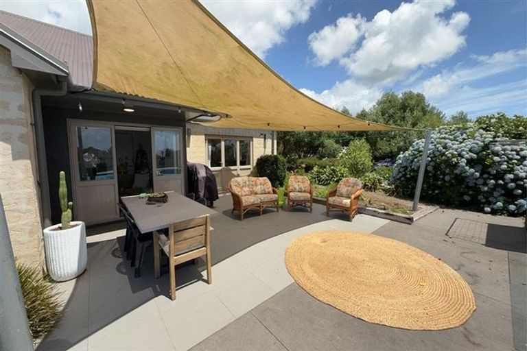 Photo of property in 361 Tukapa Street, Hurdon, New Plymouth, 4310
