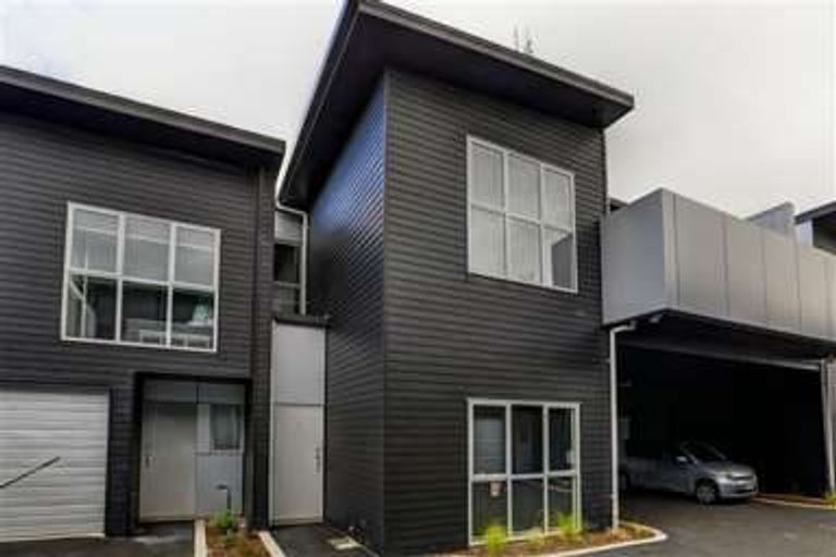Photo of property in 100u5 Knighton Road, Hillcrest, Hamilton, 3216