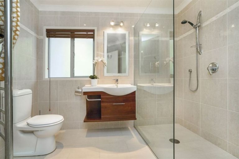 Photo of property in 112l Lake Road, Frankton, Hamilton, 3204