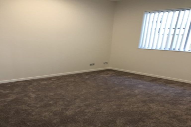 Photo of property in 73 Drumbuoy Drive, Flat Bush, Auckland, 2019