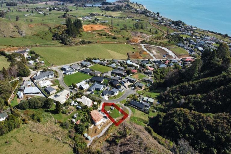 Photo of property in 16 Pohutukawa Place, Pohara, Takaka, 7183