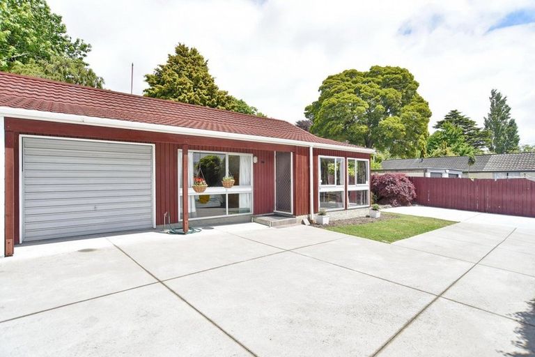 Photo of property in 1/5 Hythe Lane, Saint Martins, Christchurch, 8022