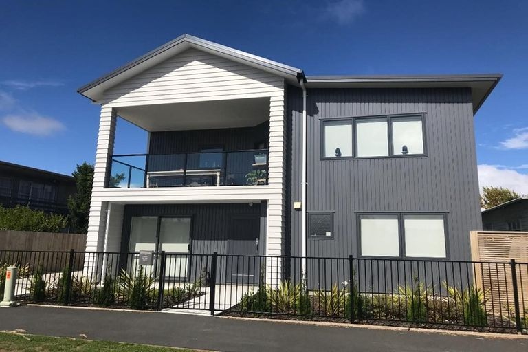 Photo of property in 8u1 Coates Street, Hamilton East, Hamilton, 3216