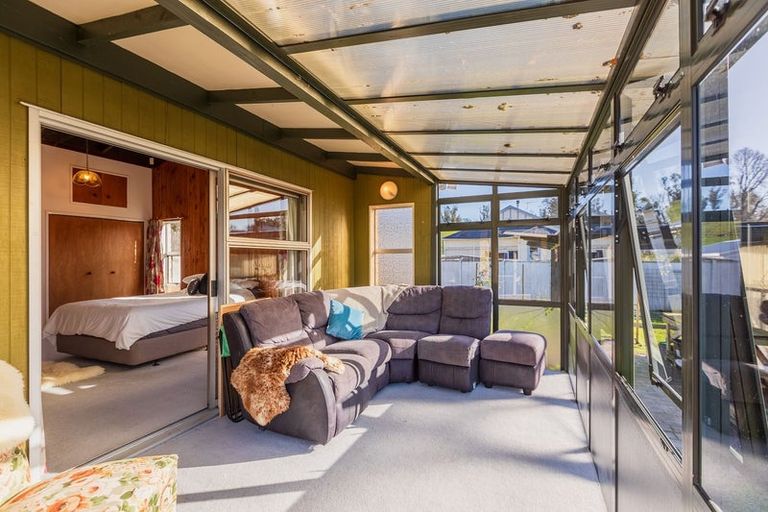 Photo of property in 20 Watts Street, Waipawa, 4210