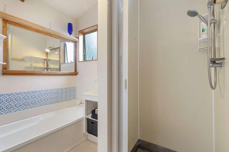 Photo of property in 1/31 Savoy Road, Glen Eden, Auckland, 0602