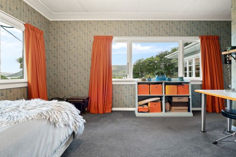 Photo of property in 8 Rosehill Road, Macandrew Bay, Dunedin, 9077