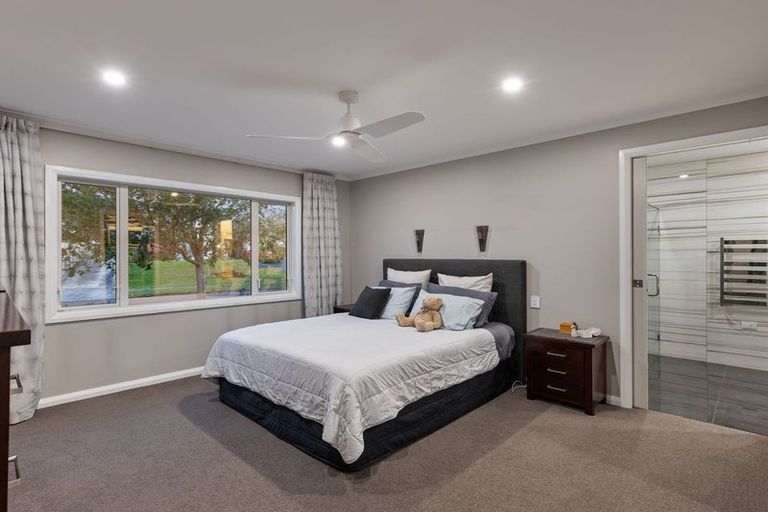 Photo of property in 3 Silicon Way, Fitzherbert, Palmerston North, 4410