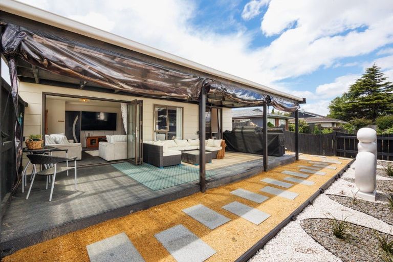 Photo of property in 9 Denver Place, Milson, Palmerston North, 4414