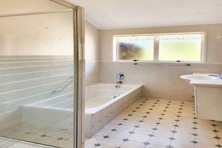 Photo of property in 251 Brookby Road, Brookby, Manurewa, 2576