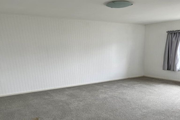 Photo of property in 57 Nikau Street, New Lynn, Auckland, 0600