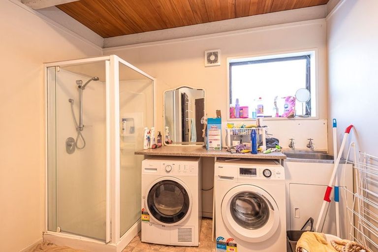 Photo of property in 27 Wadeley Road, Ilam, Christchurch, 8041