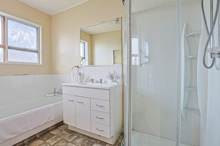Photo of property in 2/505 Lyndon Road West, Hastings, 4122
