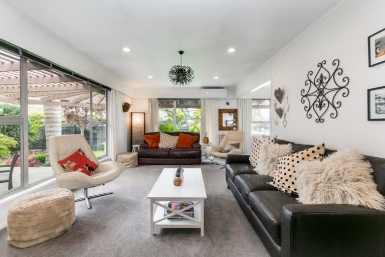 Photo of property in 26 Harpham Street, Taradale, Napier, 4112