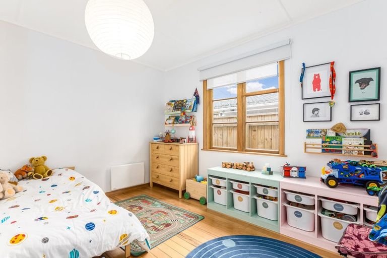 Photo of property in 8 Mangaroa Hill Road, Maoribank, Upper Hutt, 5018