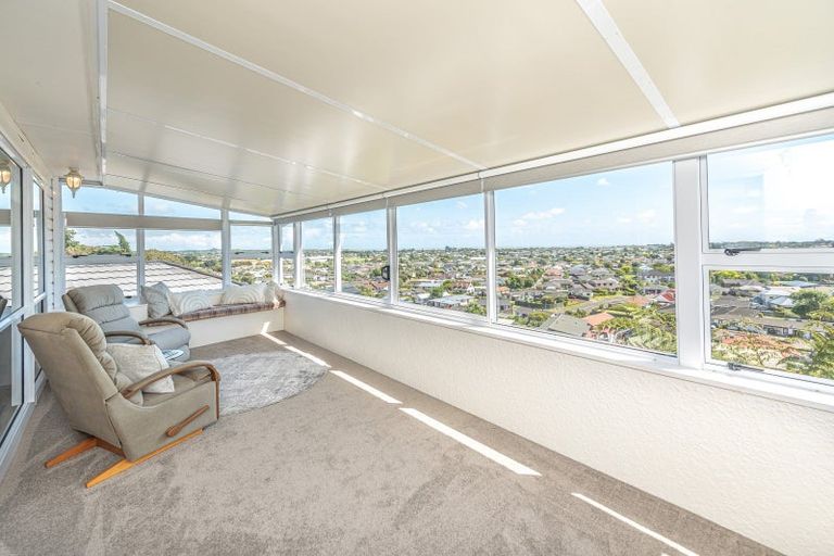 Photo of property in 14 Rawhiti Place, Saint Johns Hill, Whanganui, 4501