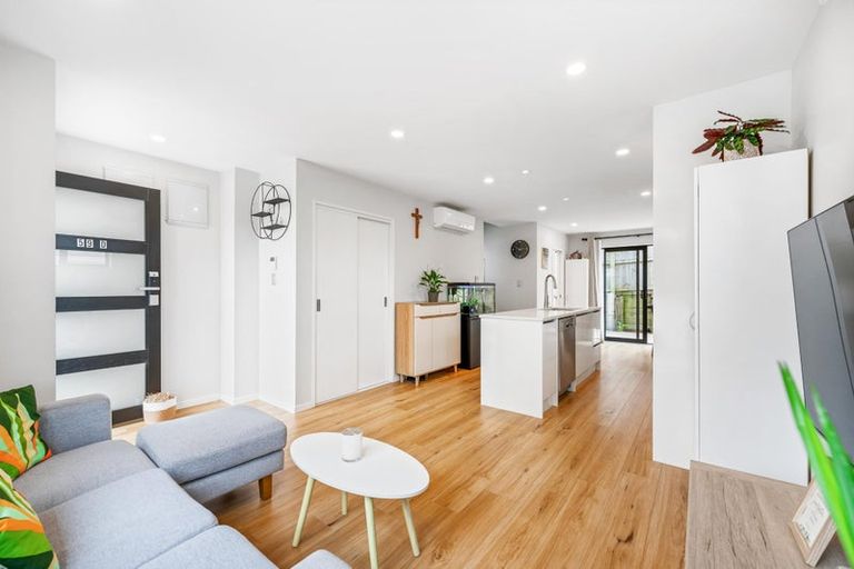 Photo of property in 59d Redwood Drive, Massey, Auckland, 0614