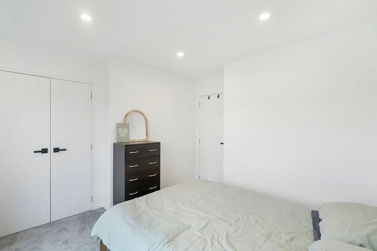 Photo of property in 2/87 Astley Avenue, New Lynn, Auckland, 0600