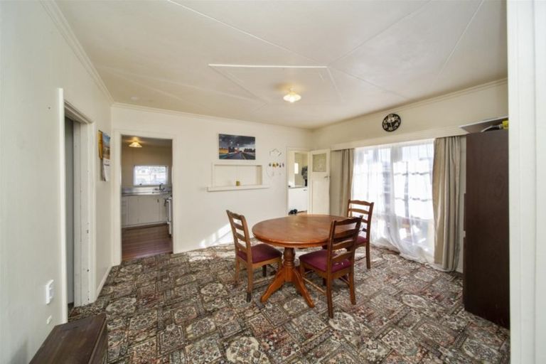 Photo of property in 371 Waihi Road, Normanby, Hawera, 4614