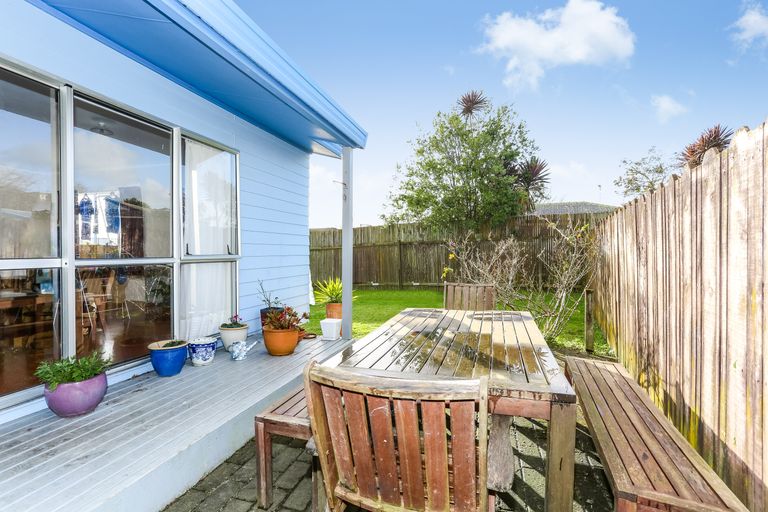 Photo of property in 38a Heathdale Crescent, Papakura, 2110