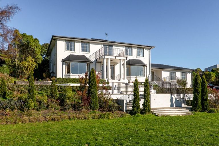Photo of property in 70 Belleview Terrace, Mount Pleasant, Christchurch, 8081
