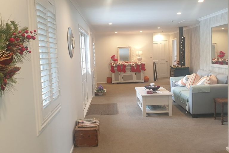 Photo of property in 145 Kemptons Line, Greytown, 5794