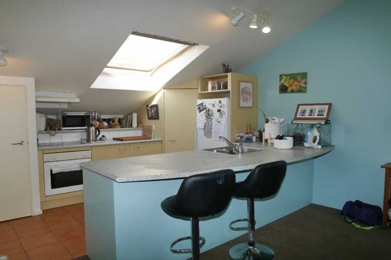 Photo of property in Courtenay Mews Apartments, 16/14u Alpha Street, Te Aro, Wellington, 6011