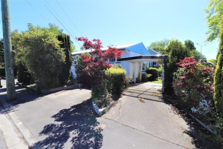 Photo of property in 39 Somerset Crescent, Spreydon, Christchurch, 8024