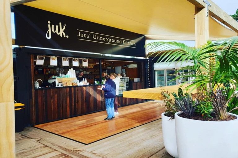 Photo of property in 44 Landmark Terrace, Orewa, 0931