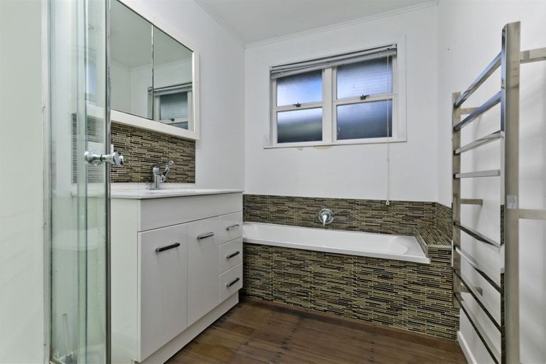 Photo of property in 38 Queen Street, Riverhead, 0820