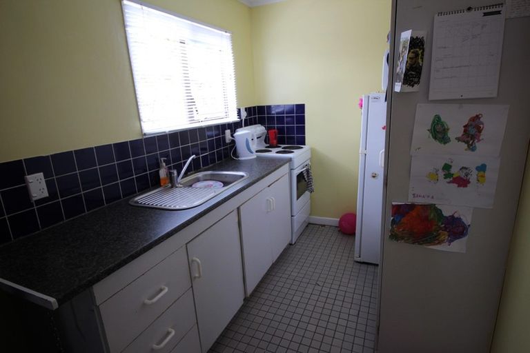 Photo of property in Carillion/the Knoll, 33 Thompson Street, Mount Cook, Wellington, 6011