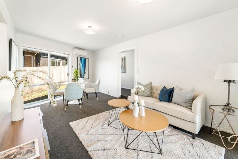 Photo of property in 10 Helvetia Drive, Browns Bay, Auckland, 0630