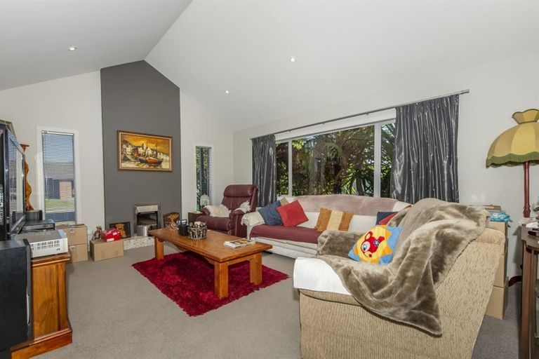 Photo of property in 25 Madison Street, Cambridge, 3434