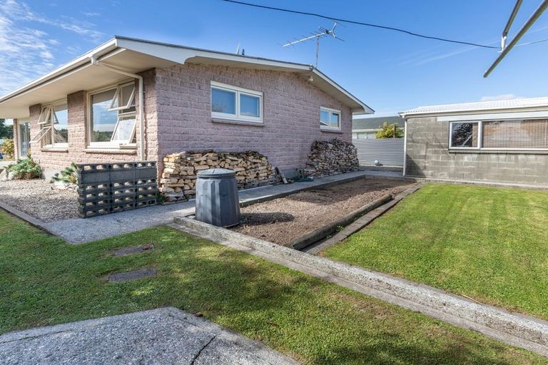 Photo of property in 225 Park Street, Hokitika, 7810