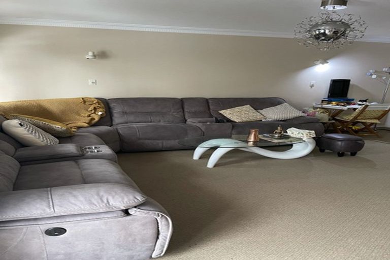 Photo of property in 1/34 Landscape Road, Papatoetoe, Auckland, 2025