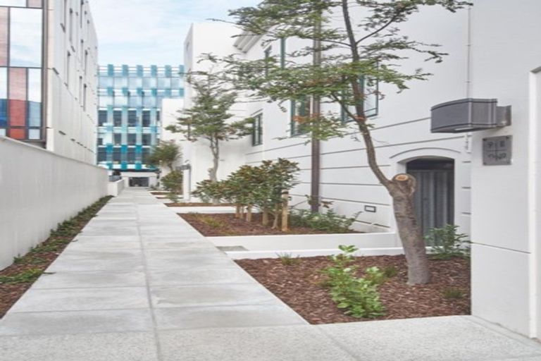 Photo of property in St James Courts, 1/77 Gloucester Street, Christchurch Central, Christchurch, 8013