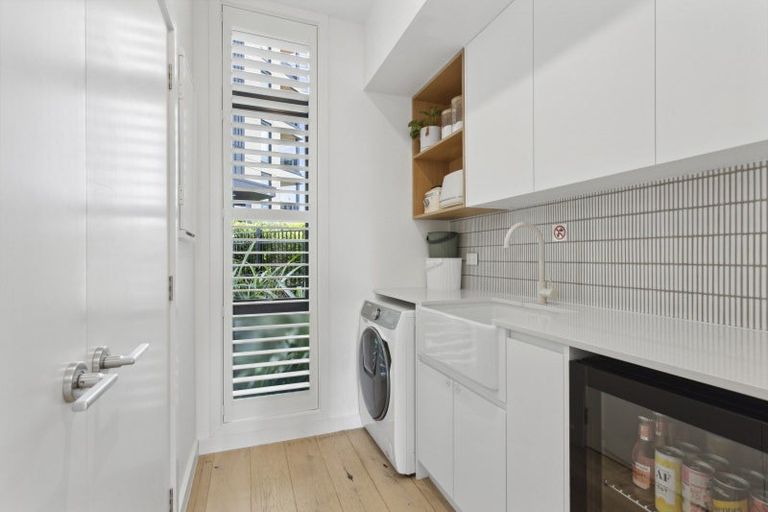 Photo of property in 45b Hudson Bay Road, Hobsonville, Auckland, 0616