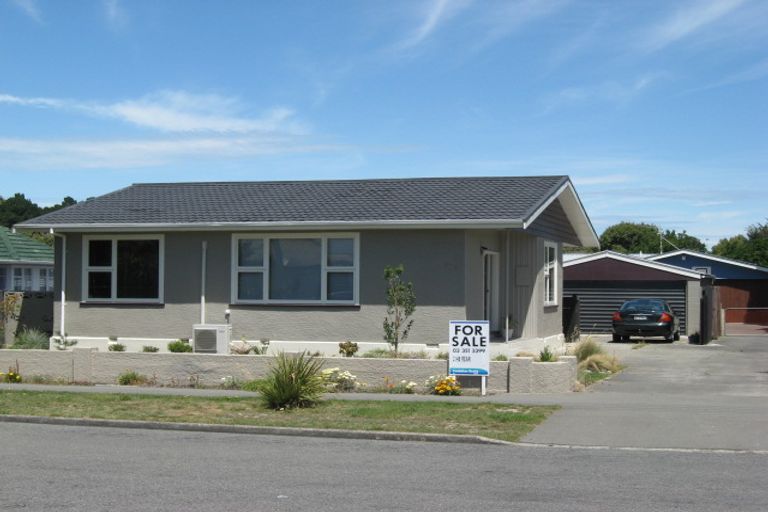 Photo of property in 214 Pine Avenue, South New Brighton, Christchurch, 8062