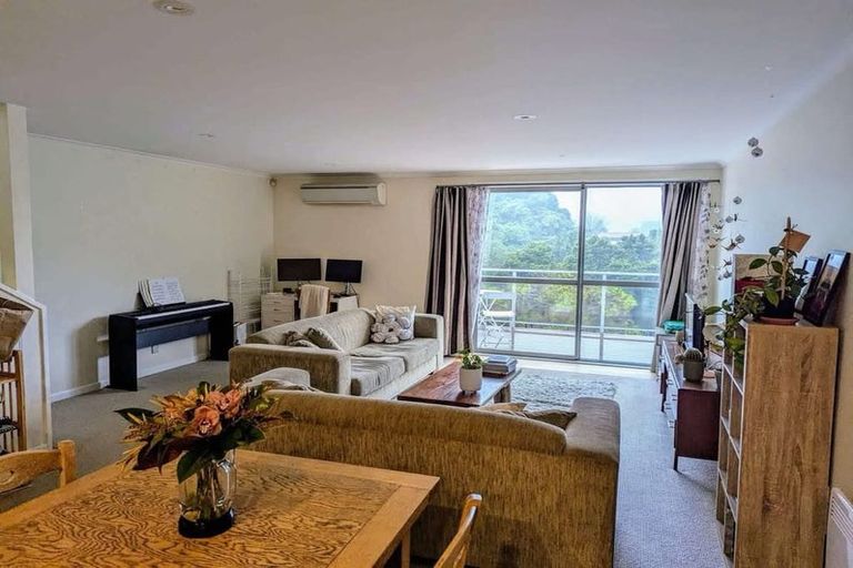 Photo of property in 3/27 The Rigi, Northland, Wellington, 6012