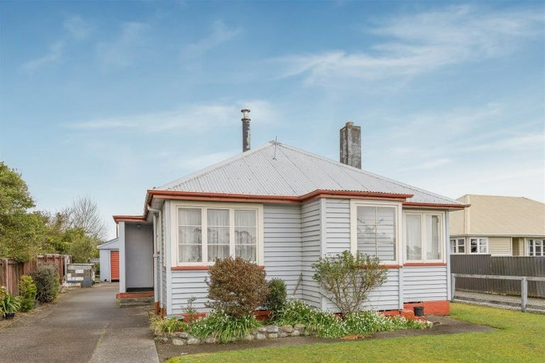 Photo of property in 54 Domett Street, Westport, 7825