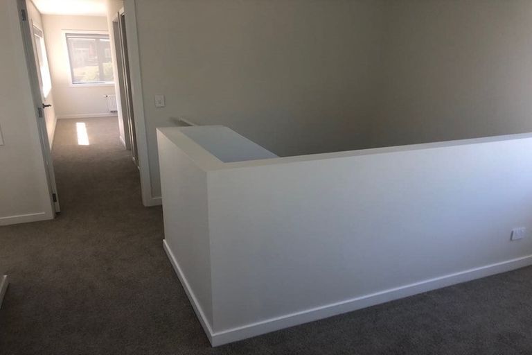 Photo of property in 16 Glide Lane, Whitby, Porirua, 5024